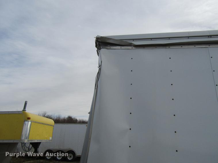 image for item DF3880 2011 Wells Cargo CVG3225 enclosed cargo trailer