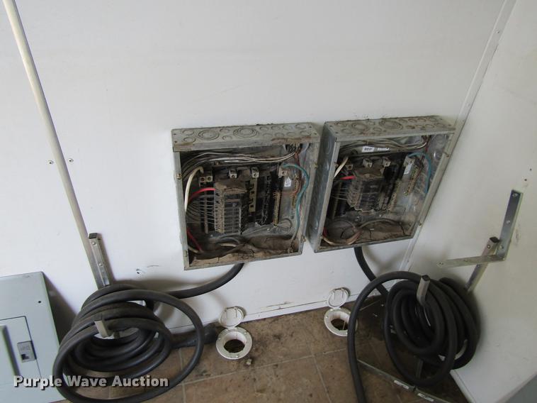 image for item DF3880 2011 Wells Cargo CVG3225 enclosed cargo trailer