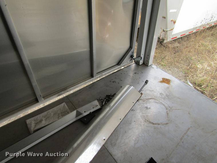 image for item DF3880 2011 Wells Cargo CVG3225 enclosed cargo trailer