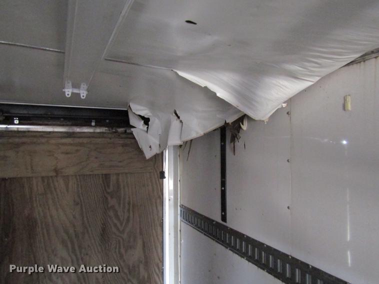 image for item DF3881 1999 United Express enclosed cargo trailer