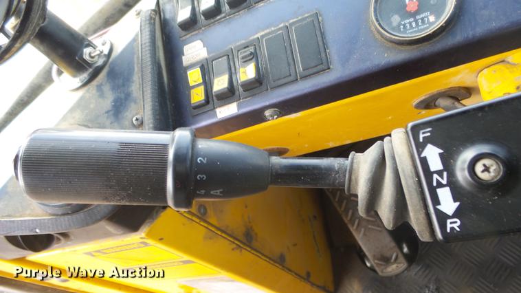 image for item DG2762 1988 Michigan L90 wheel loader