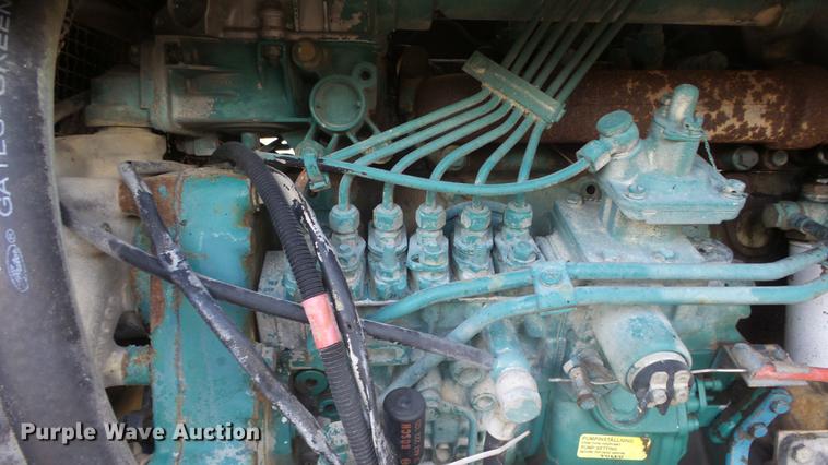 image for item DG2762 1988 Michigan L90 wheel loader