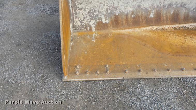 image for item DG2762 1988 Michigan L90 wheel loader