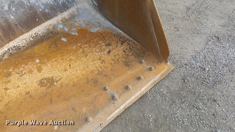 image for item DG2762 1988 Michigan L90 wheel loader