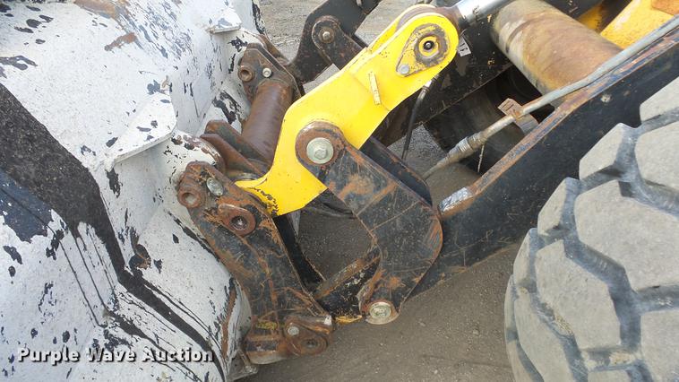 image for item DG2762 1988 Michigan L90 wheel loader