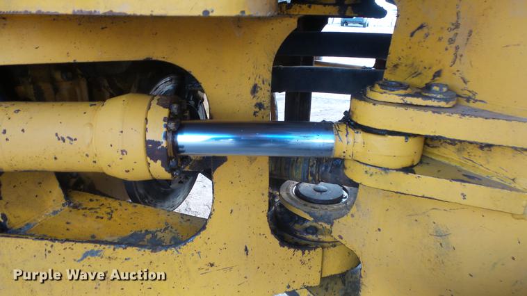 image for item DG2762 1988 Michigan L90 wheel loader