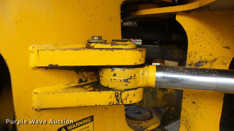 image for item DG2762 1988 Michigan L90 wheel loader