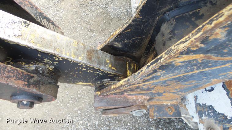 image for item DG2762 1988 Michigan L90 wheel loader