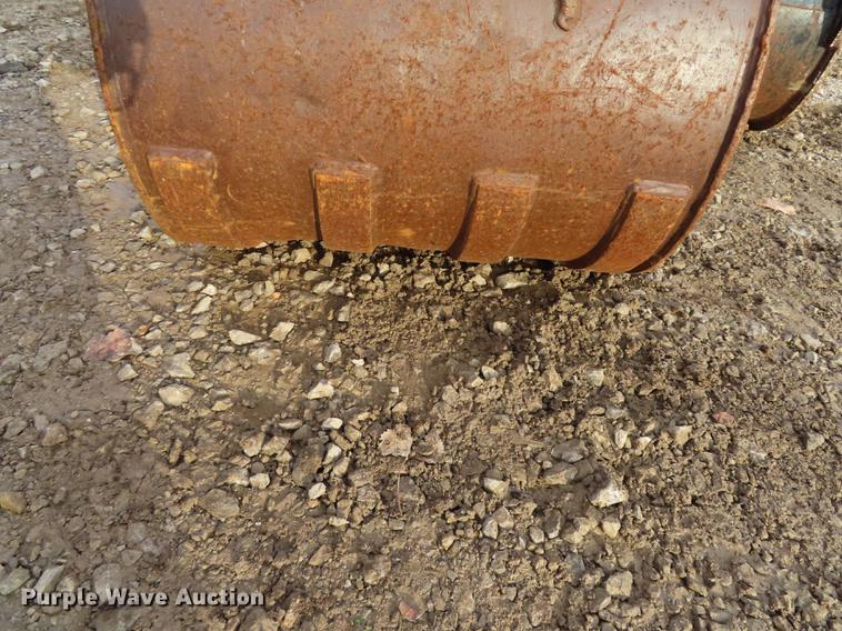image for item DN9172 (2) excavator buckets