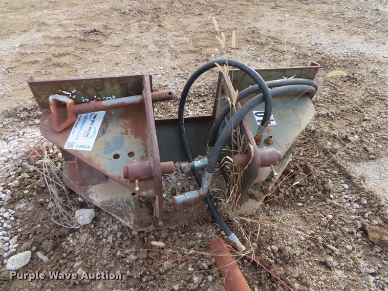 image for item DN9173 Bobcat 3570 skid steer breaker