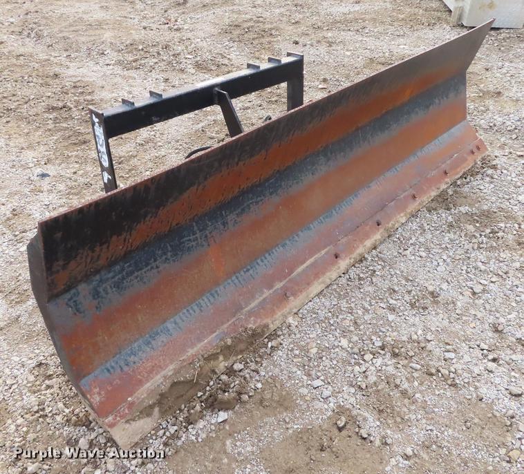 image for item DN9173 Bobcat 3570 skid steer breaker