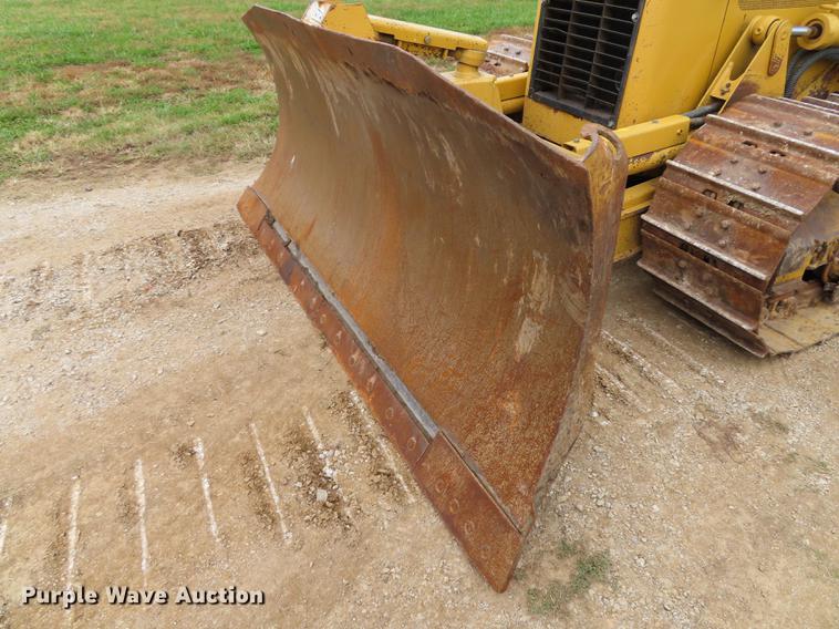 image for item DN9220 2005 Caterpillar D5G XL dozer