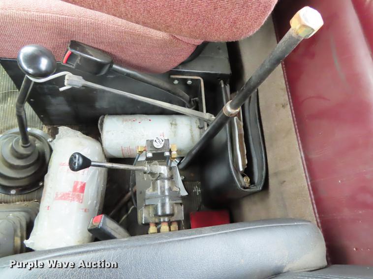 image for item DN9221 2005 Kenworth T800B semi truck