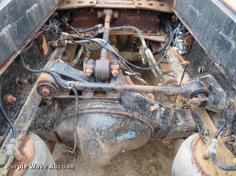 image for item DN9221 2005 Kenworth T800B semi truck