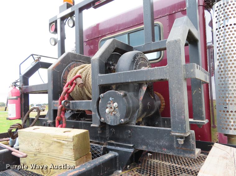 image for item DN9221 2005 Kenworth T800B semi truck