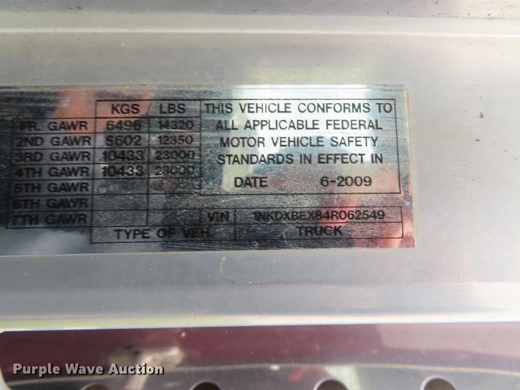 image for item DN9222 2004 Kenworth T800B semi truck