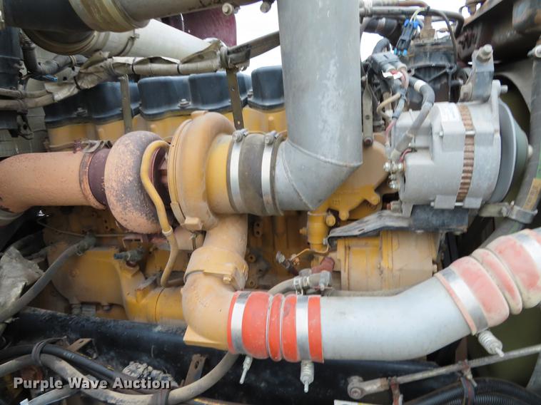 image for item DN9222 2004 Kenworth T800B semi truck