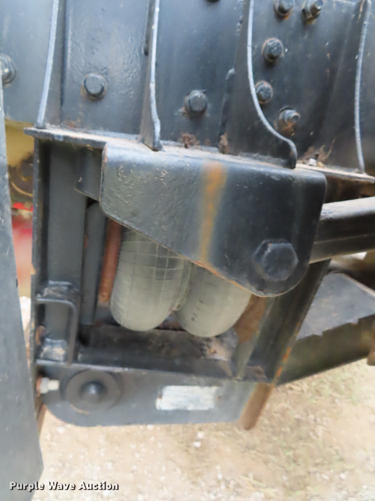 image for item DN9222 2004 Kenworth T800B semi truck