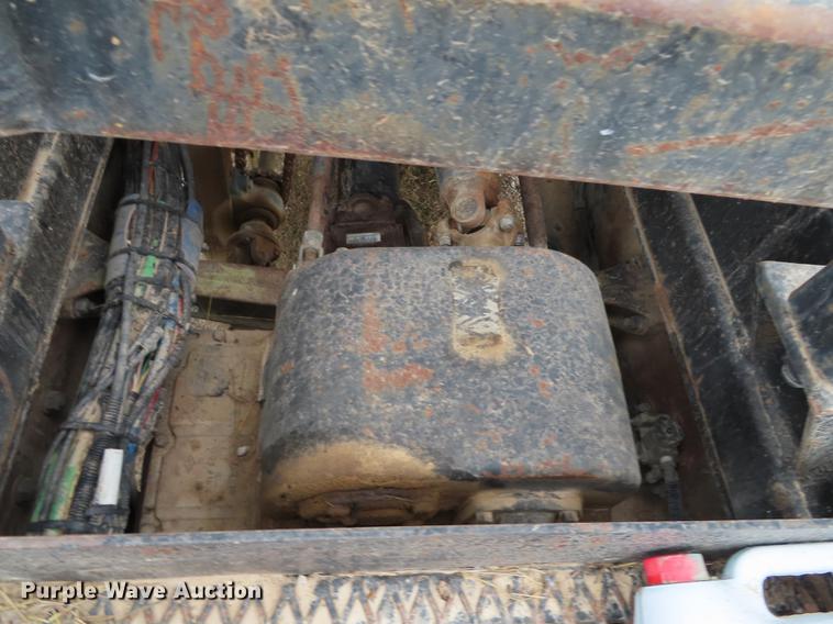 image for item DN9222 2004 Kenworth T800B semi truck