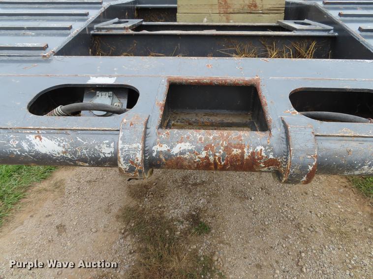 image for item DN9223 2014 Matrixx folding neck flatbed oilfield trailer