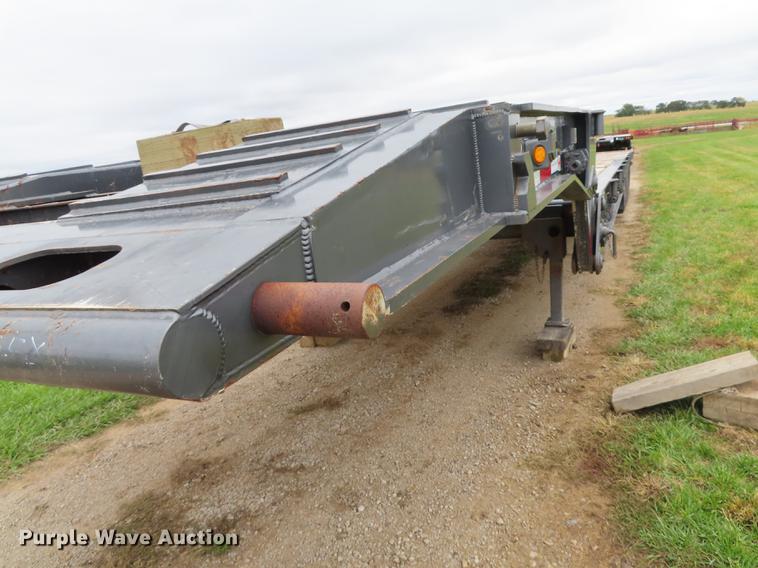 image for item DN9223 2014 Matrixx folding neck flatbed oilfield trailer