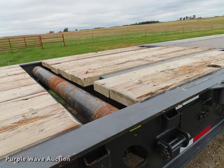 image for item DN9223 2014 Matrixx folding neck flatbed oilfield trailer