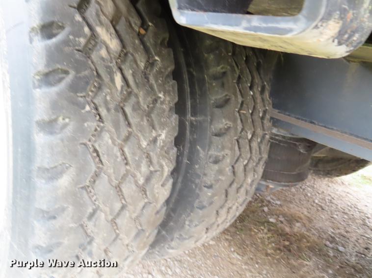 image for item DN9223 2014 Matrixx folding neck flatbed oilfield trailer