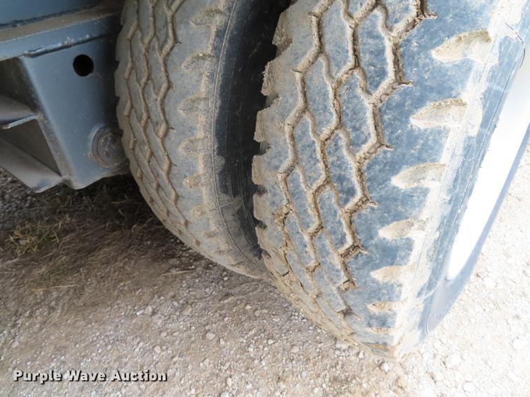 image for item DN9223 2014 Matrixx folding neck flatbed oilfield trailer