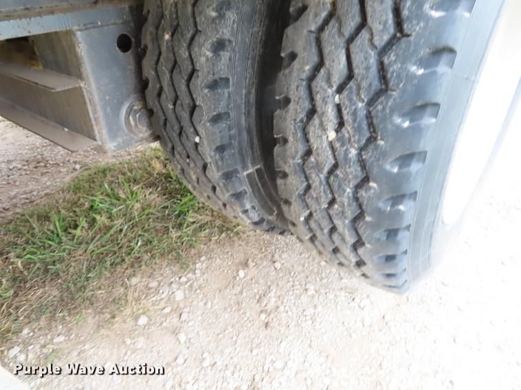 image for item DN9223 2014 Matrixx folding neck flatbed oilfield trailer