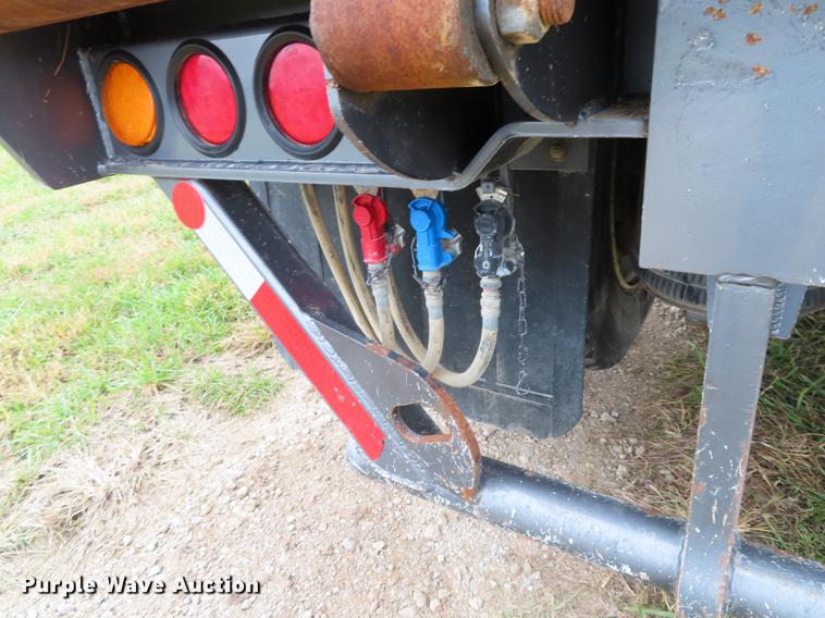 image for item DN9223 2014 Matrixx folding neck flatbed oilfield trailer