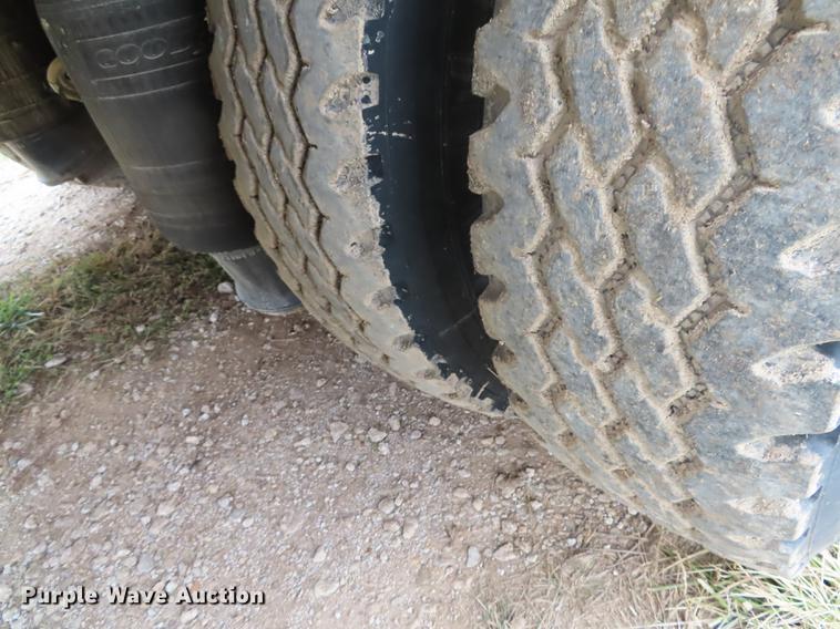 image for item DN9223 2014 Matrixx folding neck flatbed oilfield trailer