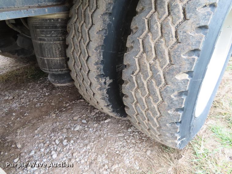 image for item DN9223 2014 Matrixx folding neck flatbed oilfield trailer