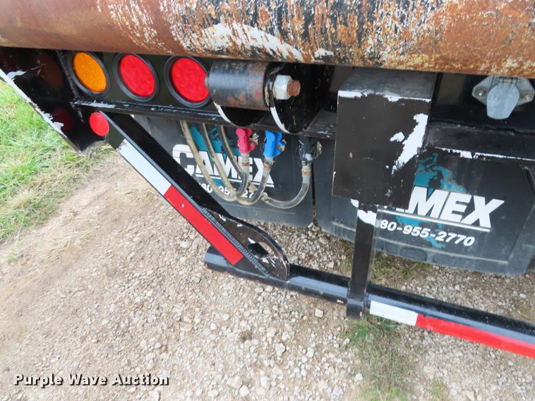 image for item DN9224 2015 Matrixx F55 extendable drop deck oilfield trailer