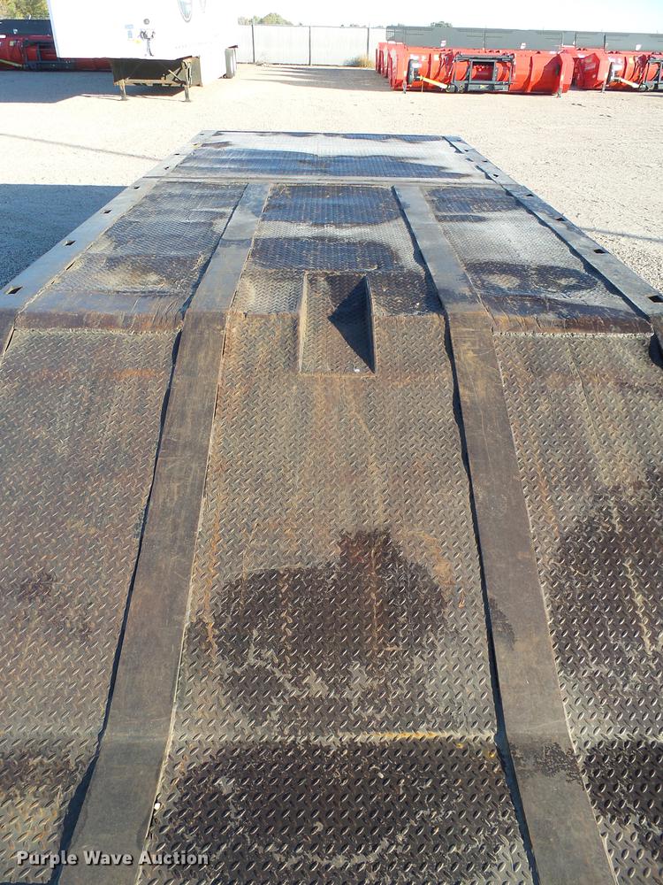 image for item DX9144 2006 Trail-Eze double drop deck equipment trailer