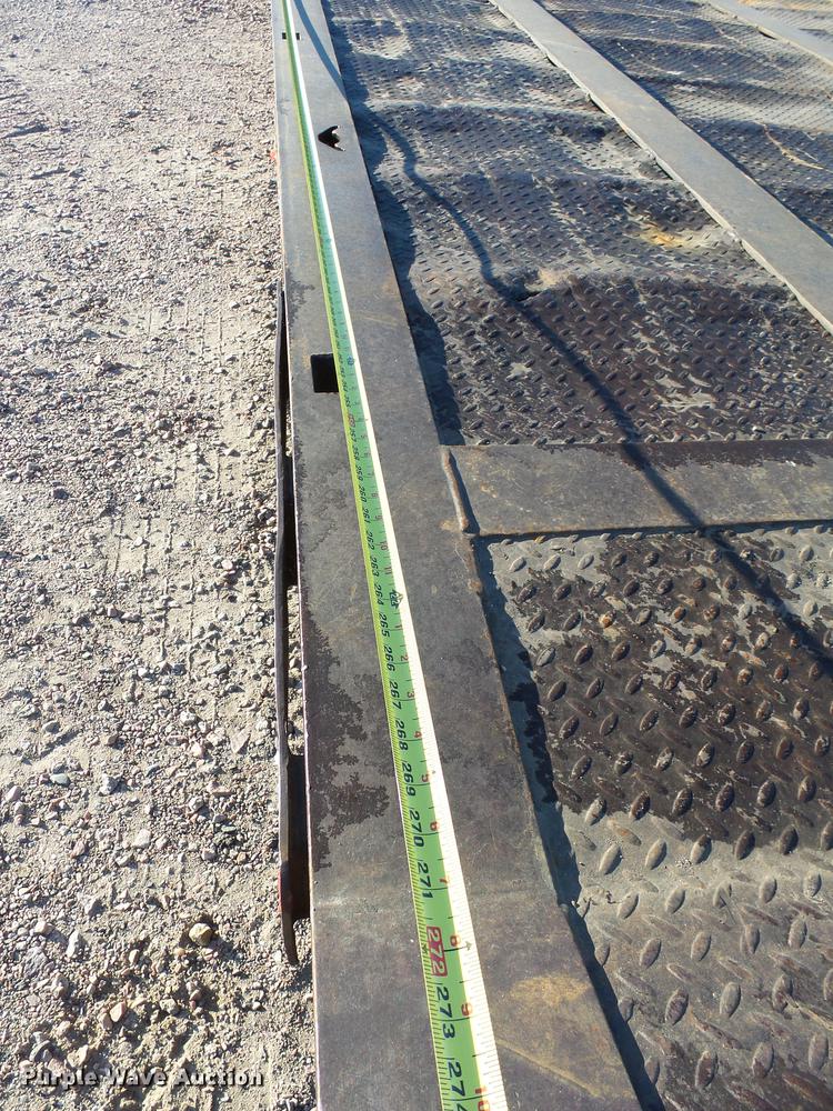 image for item DX9144 2006 Trail-Eze double drop deck equipment trailer