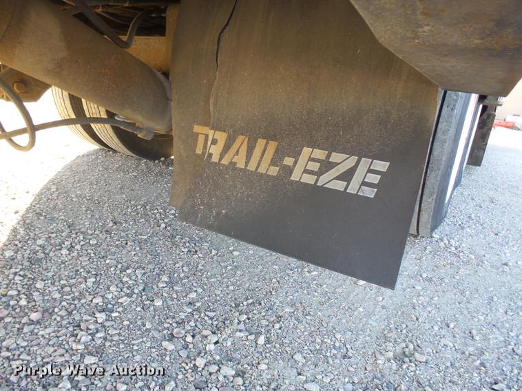 image for item DX9144 2006 Trail-Eze double drop deck equipment trailer