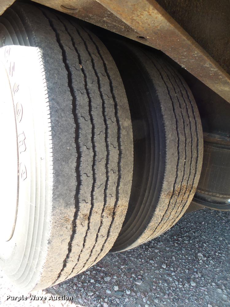 image for item DX9144 2006 Trail-Eze double drop deck equipment trailer