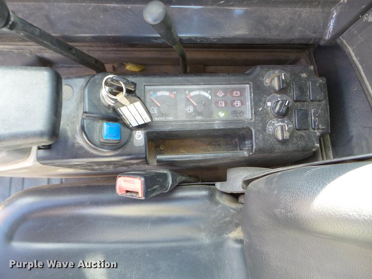 image for item DX9537 2013 Case CX36B mini excavator