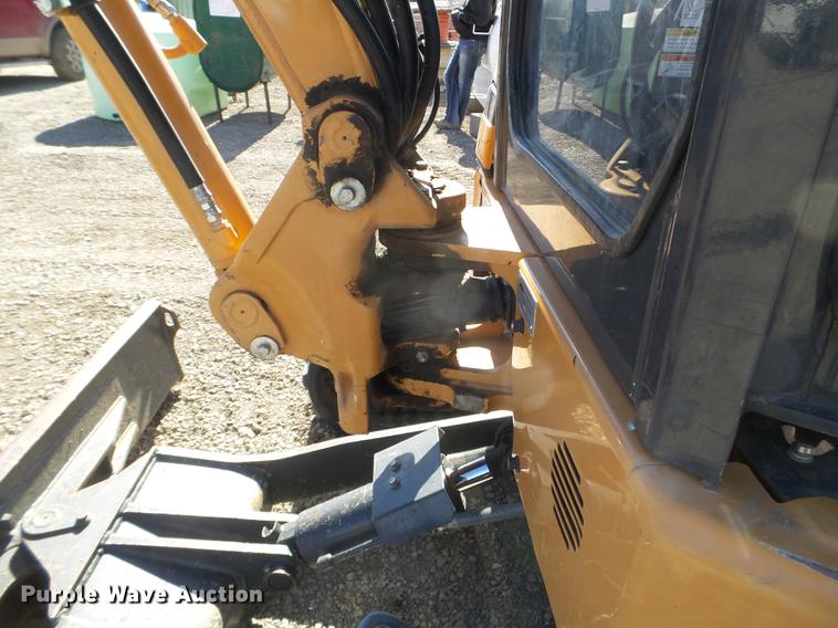 image for item DX9537 2013 Case CX36B mini excavator