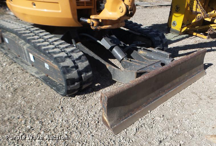 image for item DX9537 2013 Case CX36B mini excavator