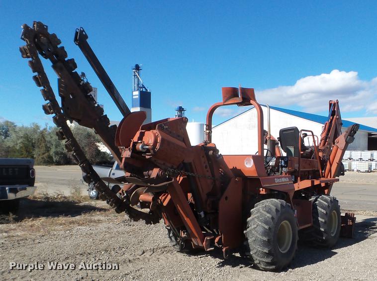 image for item DX9539 1989 Ditch Witch 6510DD trencher