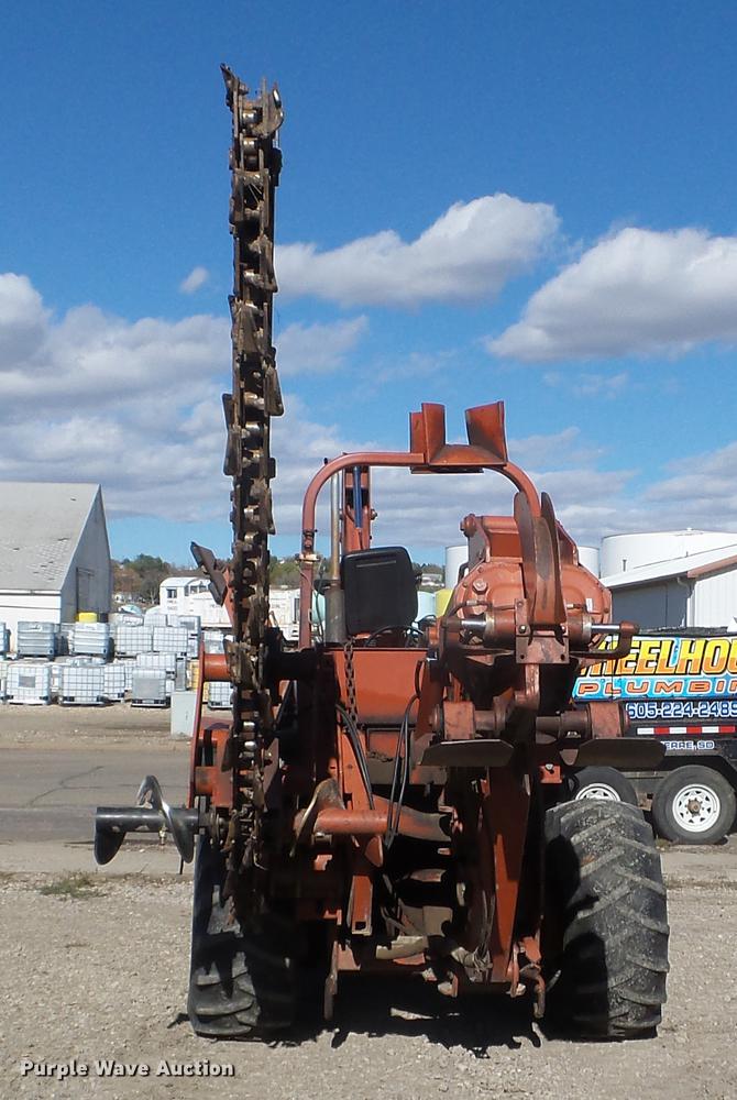 image for item DX9539 1989 Ditch Witch 6510DD trencher
