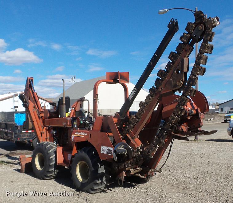image for item DX9539 1989 Ditch Witch 6510DD trencher