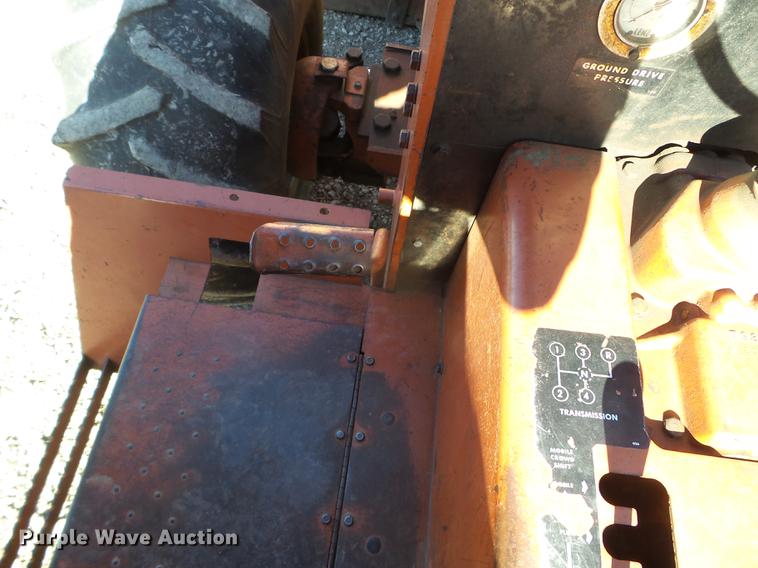 image for item DX9539 1989 Ditch Witch 6510DD trencher