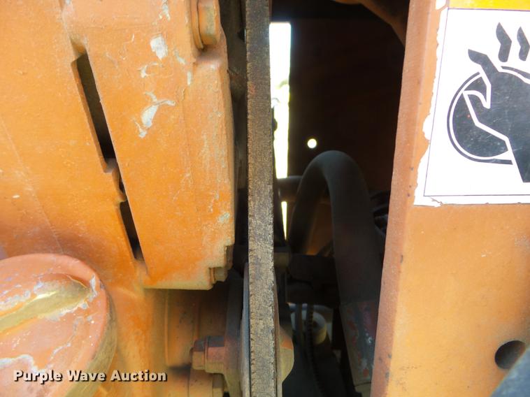 image for item DX9539 1989 Ditch Witch 6510DD trencher