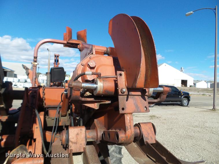 image for item DX9539 1989 Ditch Witch 6510DD trencher