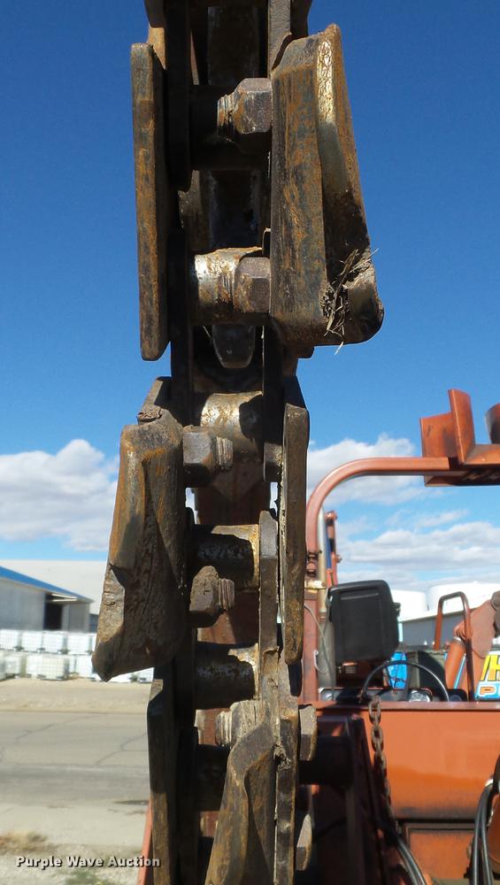 image for item DX9539 1989 Ditch Witch 6510DD trencher