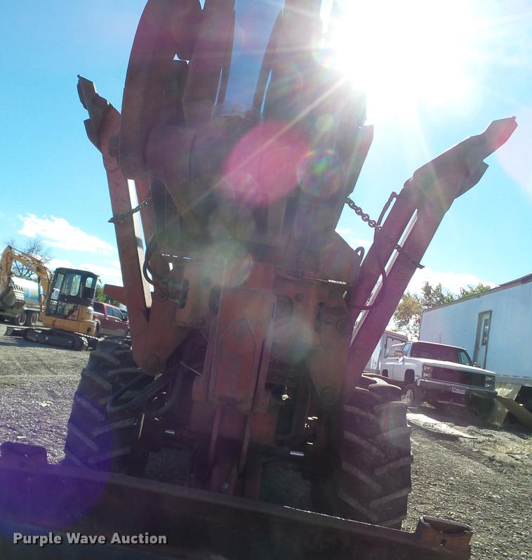 image for item DX9539 1989 Ditch Witch 6510DD trencher