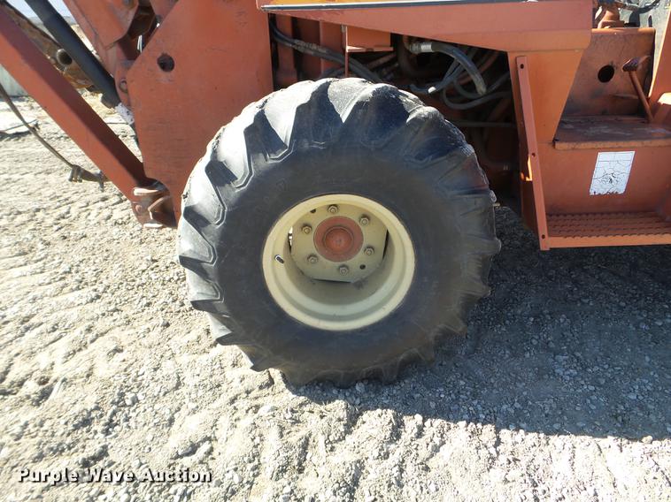 image for item DX9539 1989 Ditch Witch 6510DD trencher