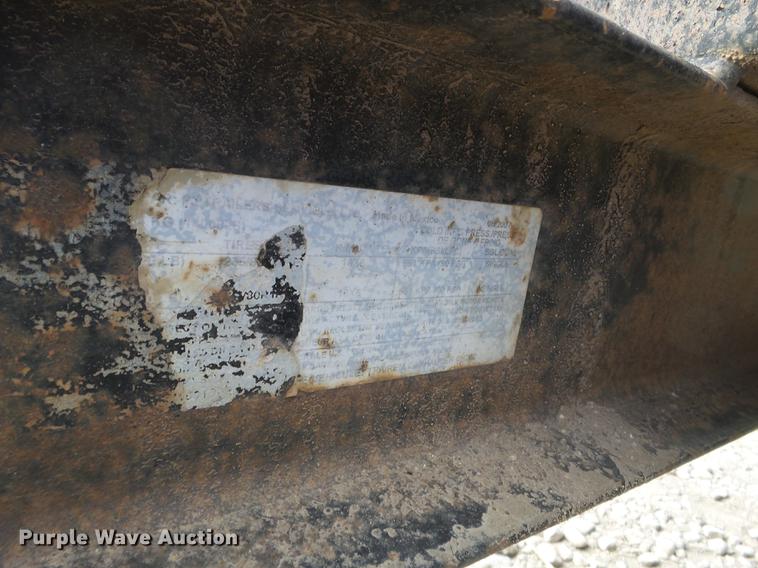 image for item DX9541 2007 PJ 8X20CARH tilt deck trailer